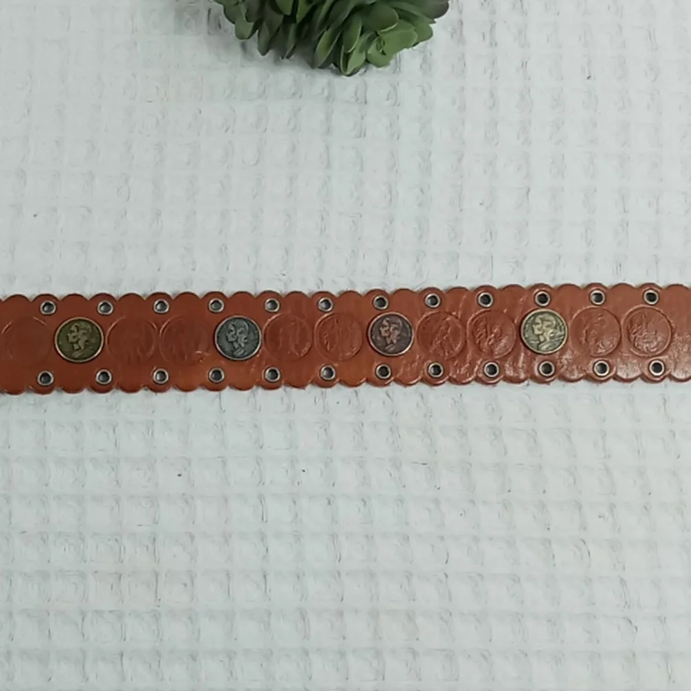 Fossil Brown Leather Belt With Coin Details Scalloped Edges And Grommets Size M - Picture 6 of 14
